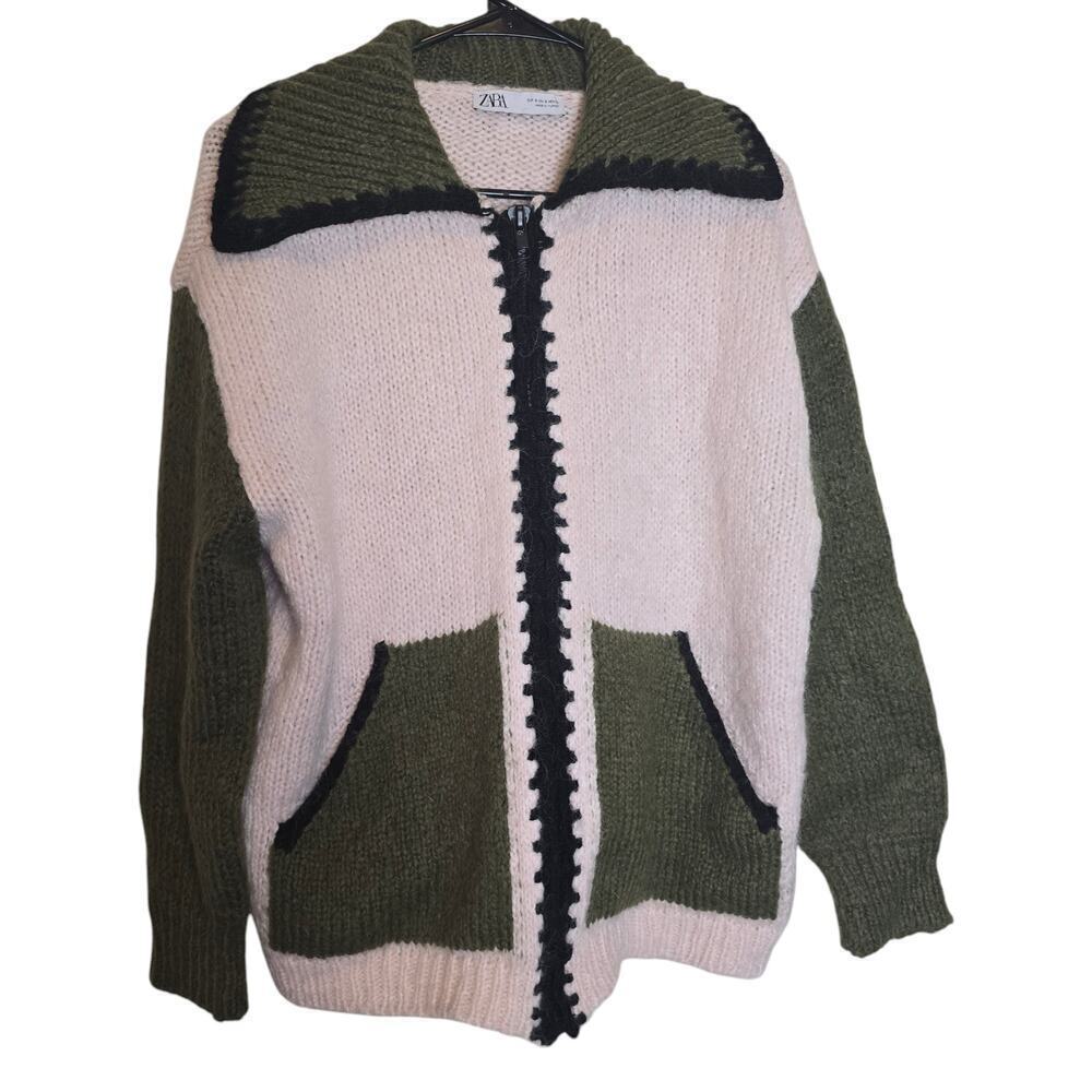 Zara Green and Cream Colorblock Sweater - Picture 2 of 8
